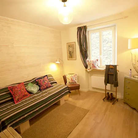 2 Pieces Montmartre Apartment Paris